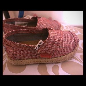 Toddler Tom’s shoes